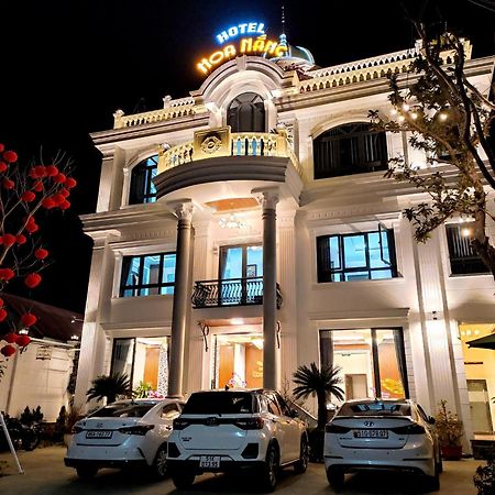 Hotel Hoa NáNg バオロク エクステリア 写真