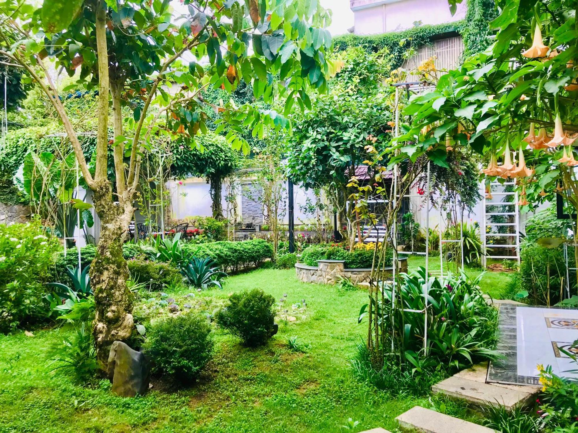 Hotel Hoa NáNg バオロク エクステリア 写真