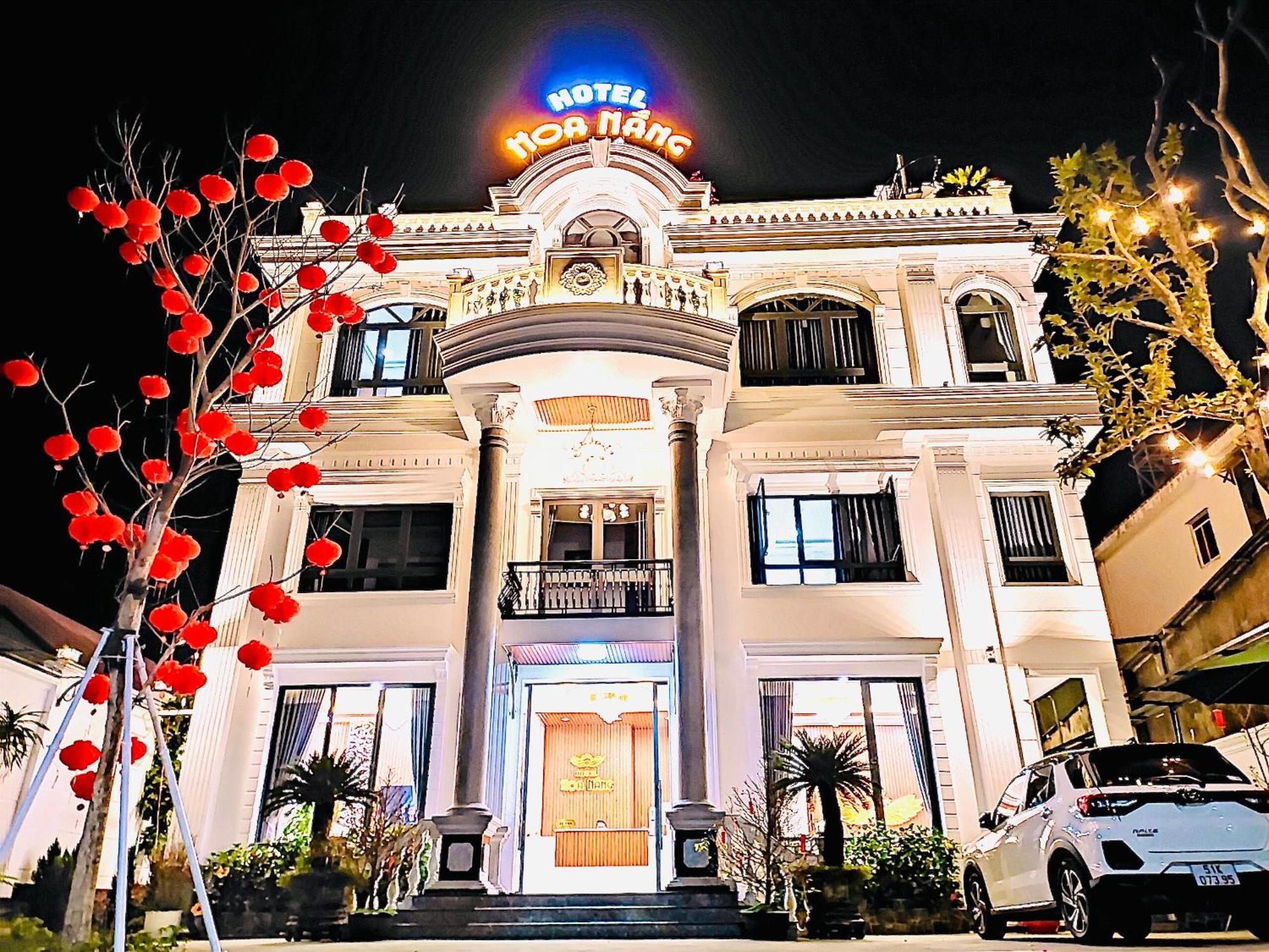 Hotel Hoa NáNg バオロク エクステリア 写真