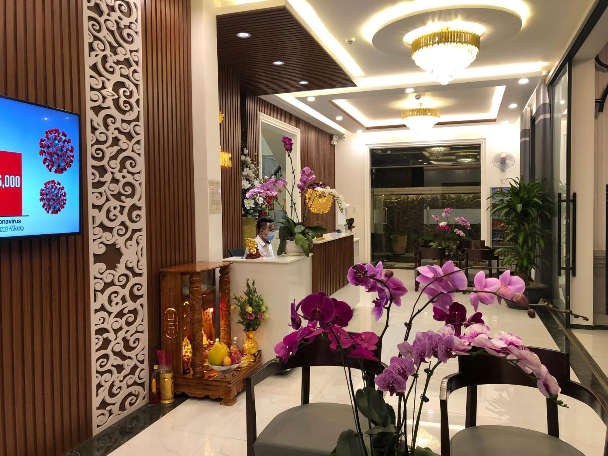 Hotel Hoa NáNg バオロク エクステリア 写真