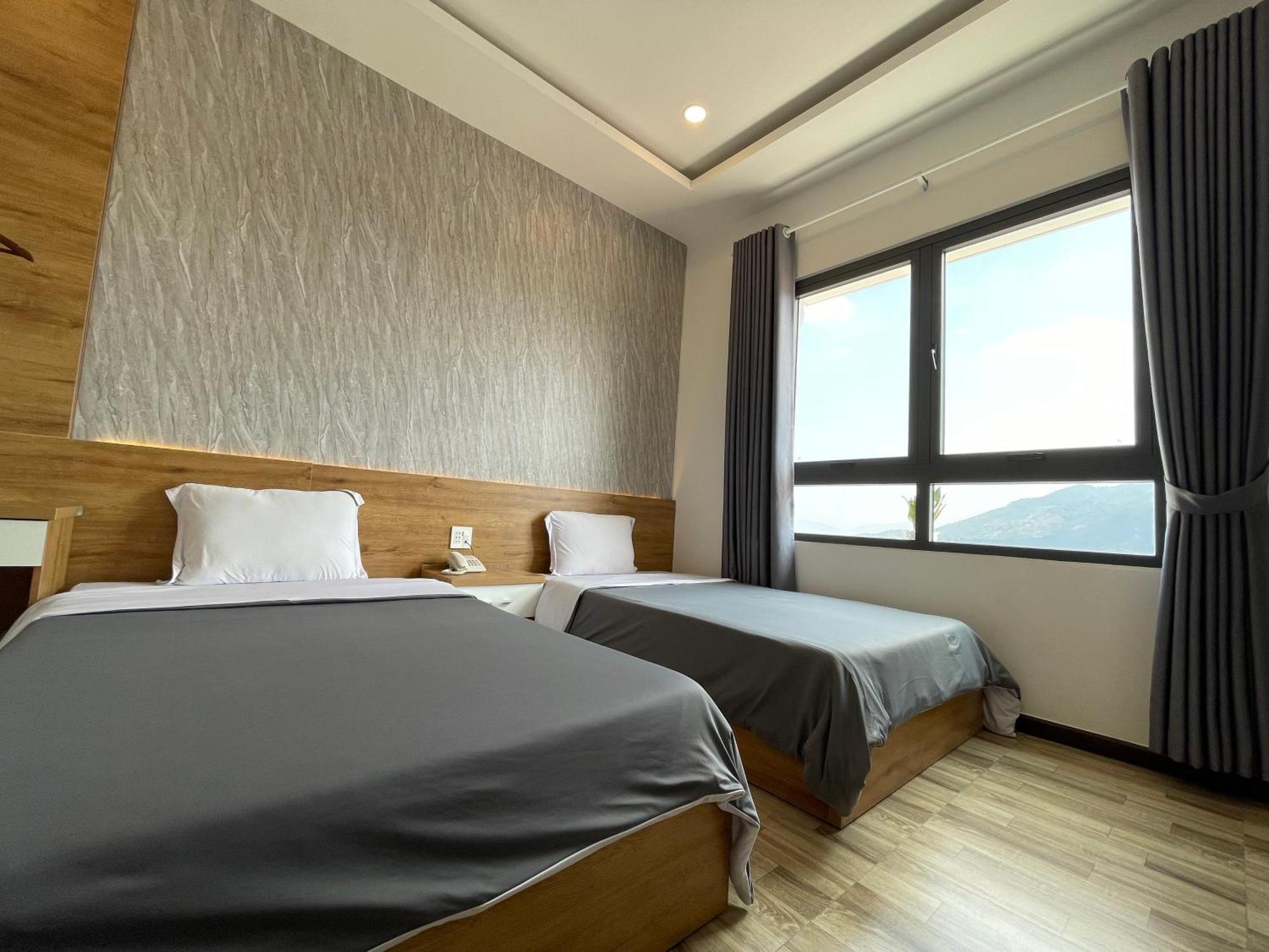 Hotel Hoa NáNg バオロク エクステリア 写真
